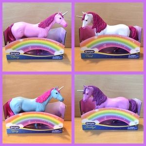 4 Breyer Unicorns NWT Rainbow Box Set Horses Ponies Pink Purple Blue Silver Horn